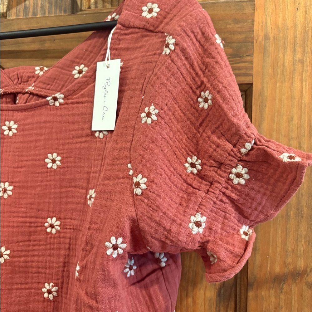 NWT - Rylee + Cru Francie blouse + Sparrow skirt Daisy embroidery set - Picture 4 of 4